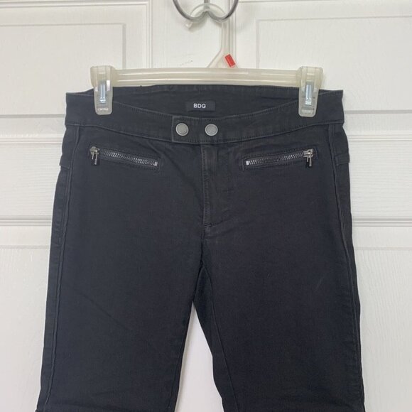 Urban Outfitters BDG Women’s Size 27 Black Kick Flare High Rise Cropped Jeans - Picture 2 of 10